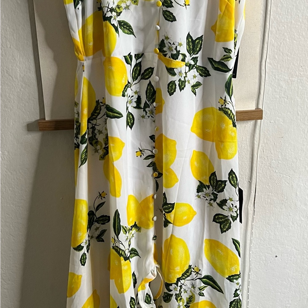 Lulu’s high low Lemon Dress